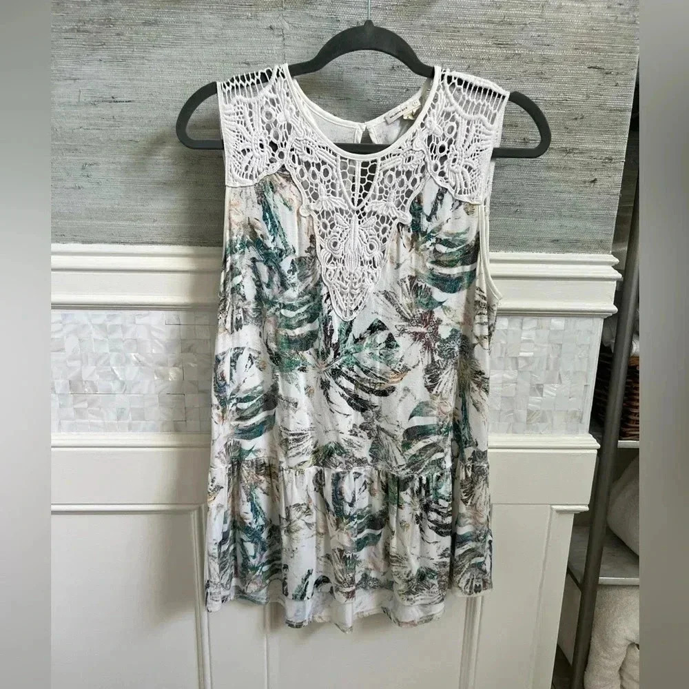 Anthropologie meadow rue lia lace botanical leaf peplum  top medium sleeveless - Picture 5 of 14